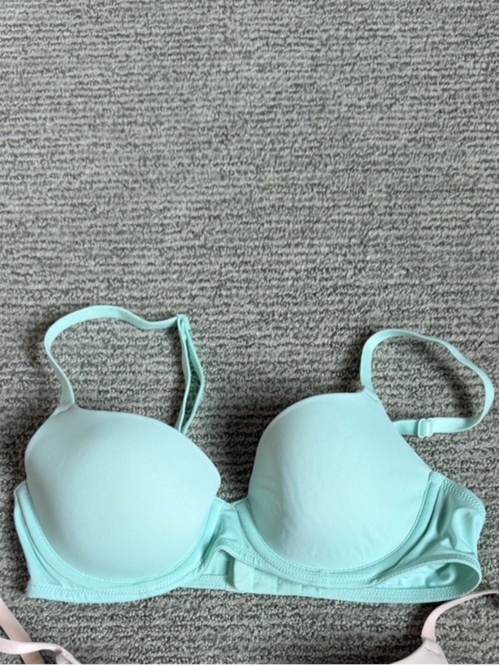 PINK Victoria's Secret Mint  T-Shirt Bra